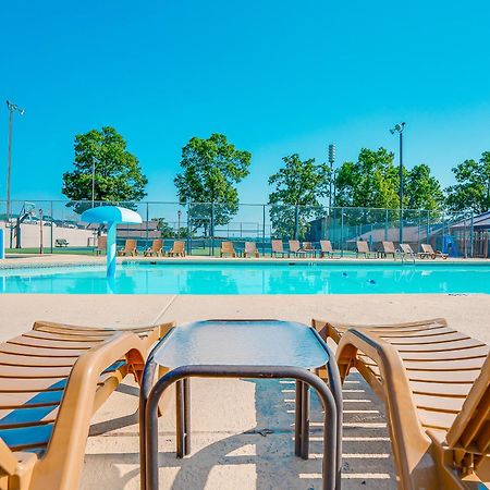 Lofty Retreat & Paradise Pointe Branson Extérieur photo